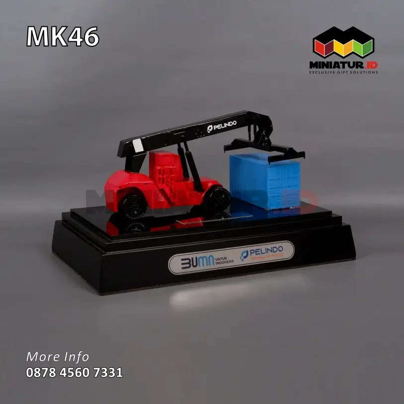 Miniatur Reach Stacker Container Handler