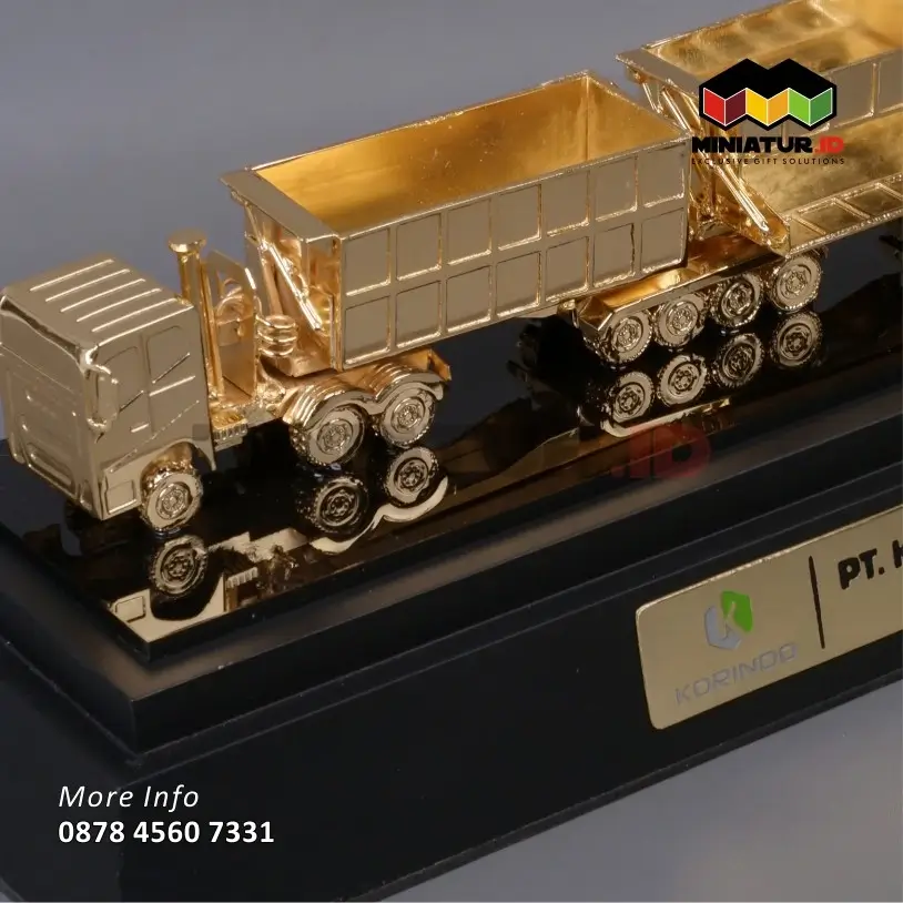 Detail Miniatur 125 M3 B-Triple Side Dump Trailer