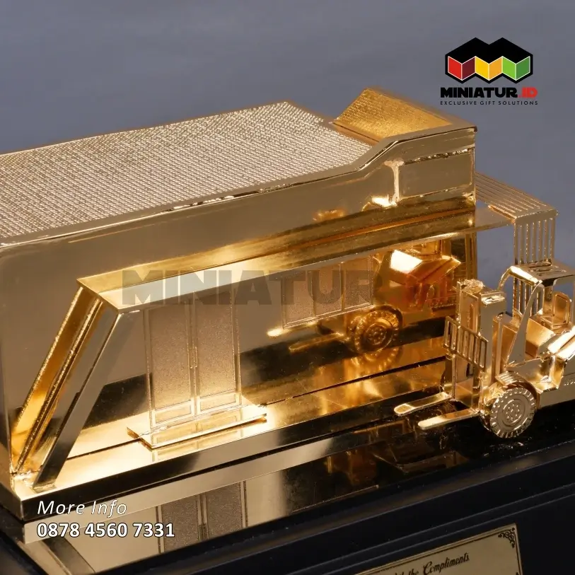 Detail MB49 Miniatur Bangunan & Alat Berat Forklift Bina Pertiwi