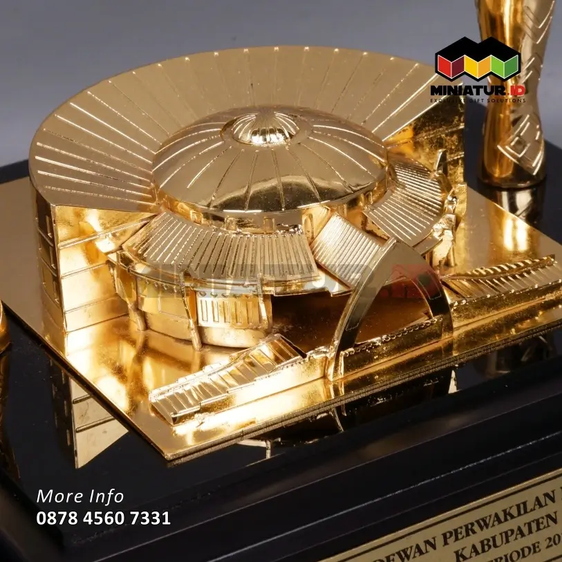 Detail MB50 Miniatur Bangunan DPRD Kabupaten Mimika