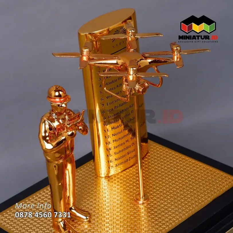 Detail CM57 Miniatur Logam Drone Dji Phantom 4 Pro