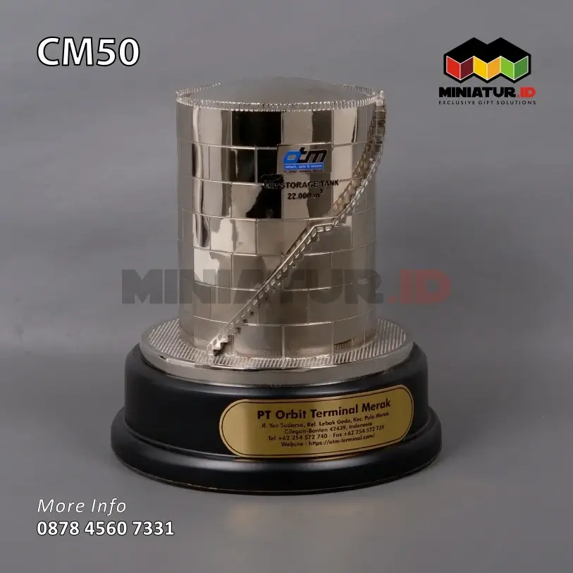 Miniatur Oil Storage Tank PT Orbit Terminal Merak