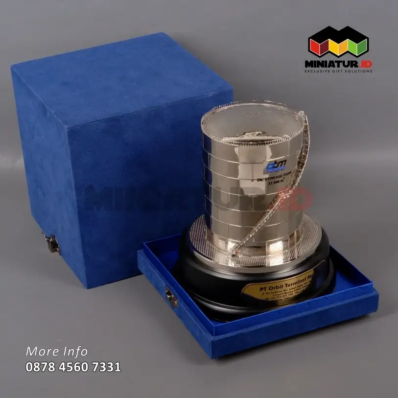 Box Miniatur Oil Storage Tank PT Orbit Terminal Merak
