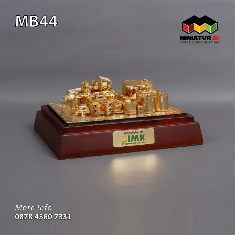 Miniatur Pabrik PT Indo Muro Kencana